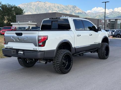 Used 2021 Nissan Titan Platinum Reserve w/ Moonroof Package AWD/4WD image 8