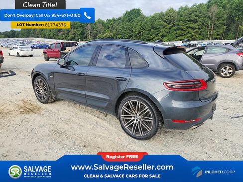 Used 2017 Porsche Macan AWD/4WD image 3