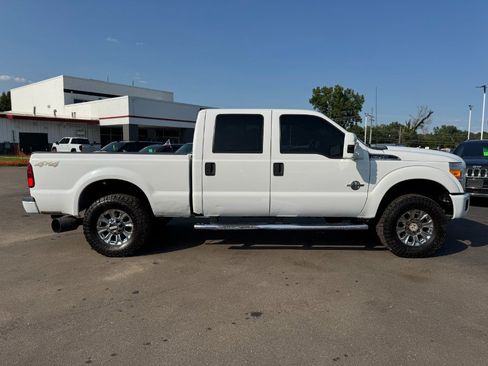 Used 2011 Ford F250 XLT w/ Snow Plow Prep Pkg AWD/4WD image 7