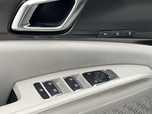 New 2026 Kia Carnival SX image 24