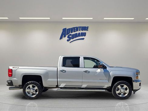 Used 2016 Chevrolet Silverado 2500 LTZ w/ Duramax Plus Package AWD/4WD image 7