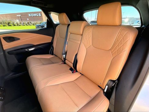 Used 2025 Lexus RX 350 Premium w/ Convenience Package image 21
