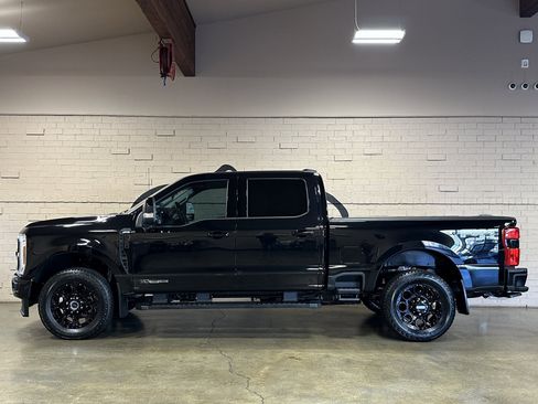 Used 2025 Ford F350 Lariat w/ Lariat Ultimate Package image 7