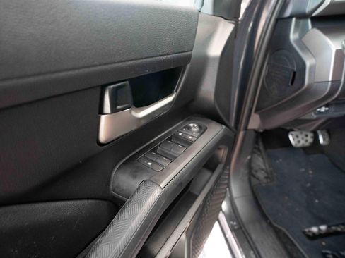 Used 2024 Toyota Tacoma TRD Sport image 7