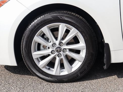 Used 2025 Toyota Corolla SE image 44