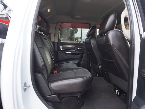 Used 2014 RAM 2500 Laramie w/ Protection Group image 20
