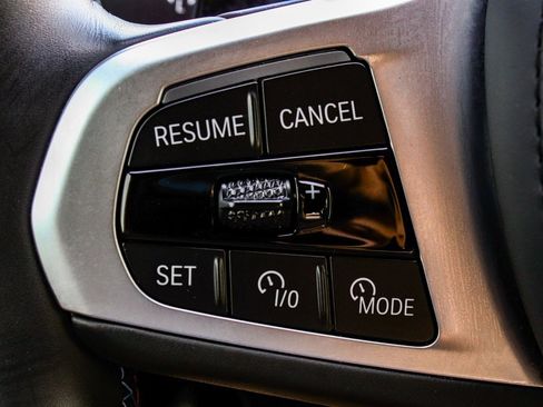 Used 2025 BMW X6 M Competition w/ Executive Package image 28