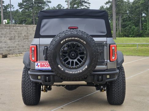 Used 2023 Ford Bronco Badlands AWD/4WD image 5