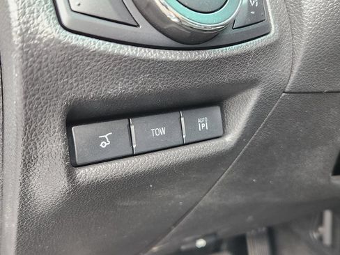Used 2015 Ford Explorer Limited w/ Equipment Group 302A AWD/4WD image 30