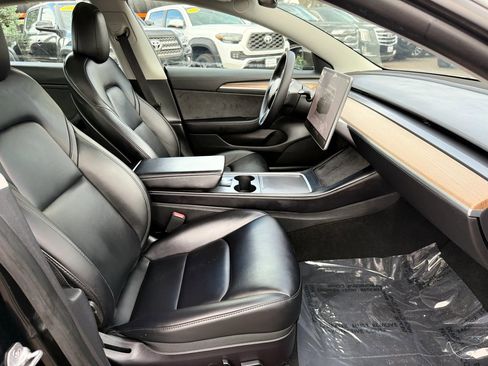 Used 2022 Tesla Model 3 Long Range AWD/4WD image 21