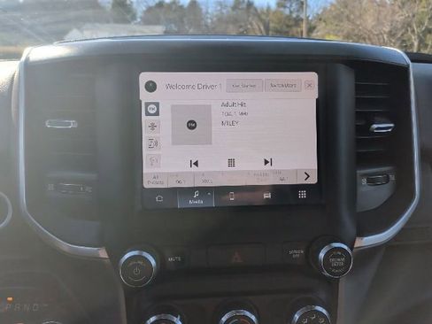 Used 2024 RAM 2500 Big Horn image 31