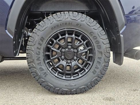 New 2025 Toyota Tundra SR5 image 15