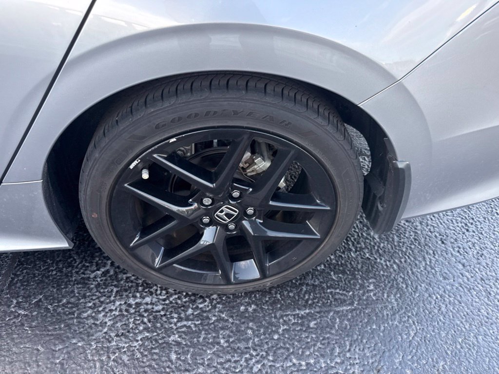 Used 2024 Honda Civic Sport image 6