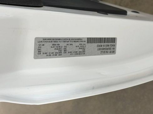 Used 2025 RAM ProMaster 2500 w/ Convenience Group FWD image 28