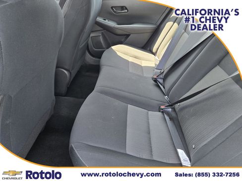 Used 2025 Nissan Sentra SV FWD image 16