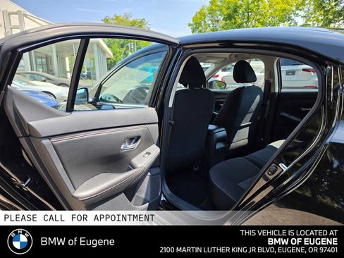 Used 2025 Nissan Sentra SR FWD image 19