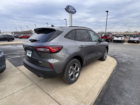 New 2026 Ford Escape ST-Line image 3