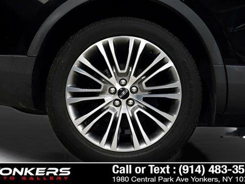 Used 2017 Lincoln MKX Reserve w/ Lincoln MKX Climate Package image 22