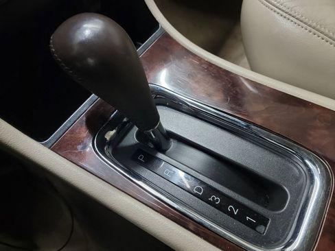 Used 2009 Buick LaCrosse CXL w/ Driver Confidence Package image 26