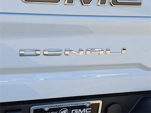 New 2026 GMC Sierra 2500 Denali Ultimate image 6