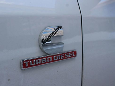 Used 2024 RAM 2500 Big Horn AWD/4WD image 13