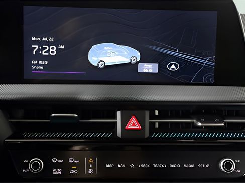 Used 2024 Kia EV6 GT-Line image 28