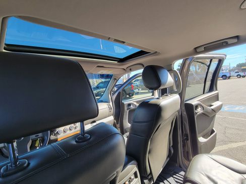 Used 2006 Nissan Pathfinder LE image 31