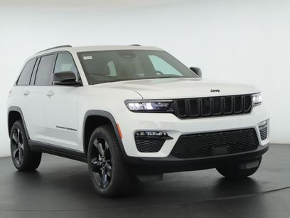 New 2025 Jeep Grand Cherokee Limited w/ Black Appearance Package
