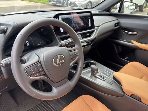 Used 2025 Lexus UX 300h AWD w/ Accessory Package (Z2) image 10
