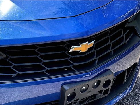 Used 2023 Chevrolet Camaro LT RWD image 29
