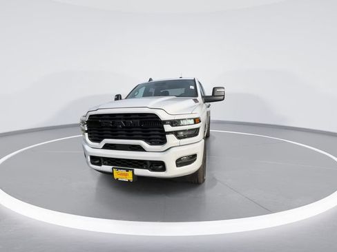 New 2026 RAM 2500 Big Horn AWD/4WD image 3