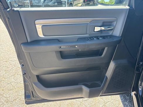 Used 2022 RAM 1500 Classic SLT w/ Protection Group AWD/4WD image 25