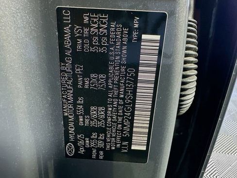 Used 2025 Hyundai Santa Fe SEL FWD image 29