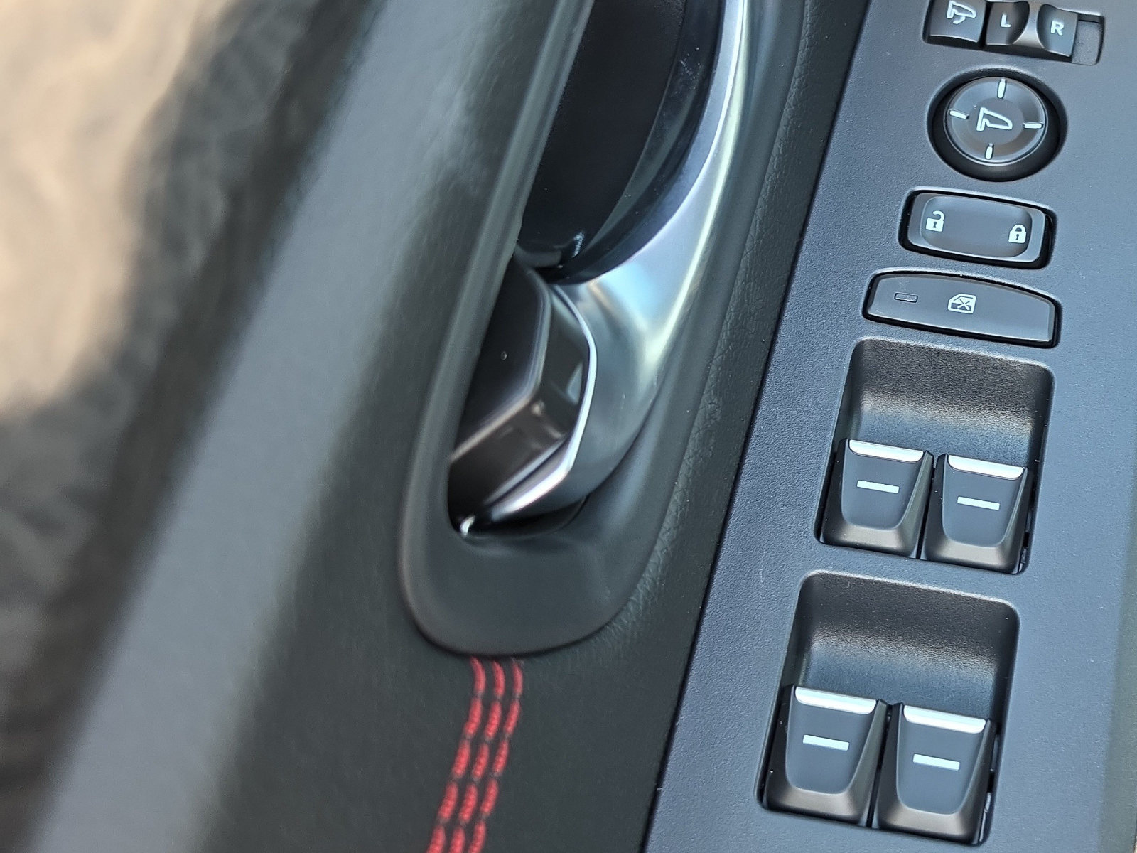 New 2026 Honda Pilot Black Edition image 16