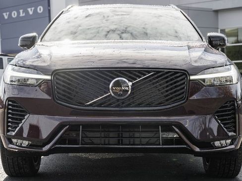 New 2026 Volvo XC60 B5 Ultra w/ Protection Package Premier image 2