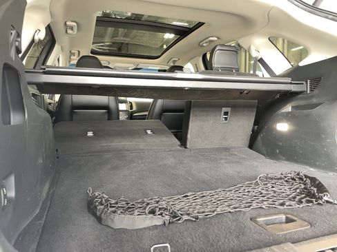 Used 2019 Ford Edge SEL w/ Equipment Group 201A AWD/4WD image 23