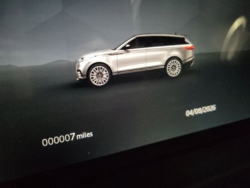 New 2026 Land Rover Range Rover Velar Dynamic SE AWD/4WD image 18