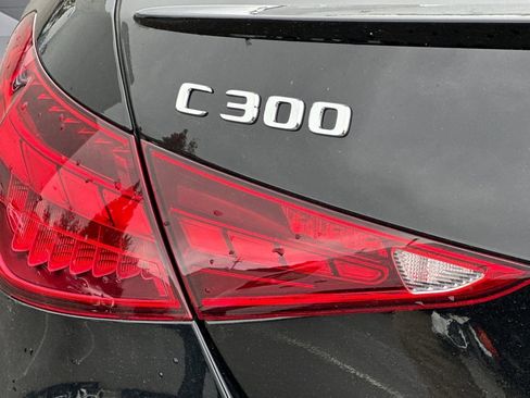 Used 2025 Mercedes-Benz C 300 4MATIC Sedan image 13