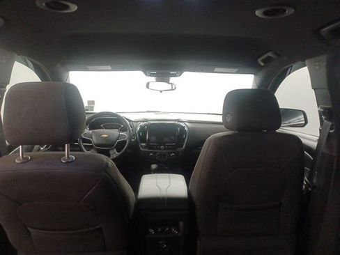 Used 2023 Chevrolet Traverse LT FWD image 15