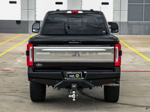 Used 2024 Ford F250 Limited w/ FX4 Off-Road Package AWD/4WD image 13