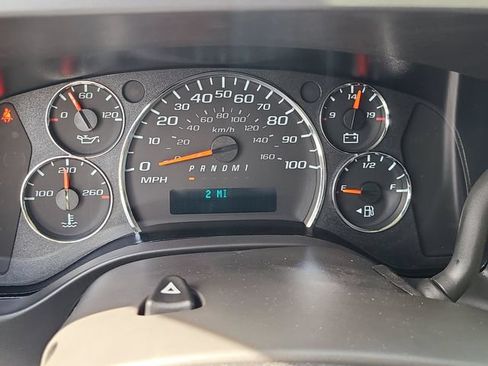 New 2026 Chevrolet Express 2500 w/ Driver Convenience Package RWD image 19
