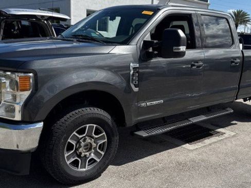 Used 2020 Ford F350 XLT image 6