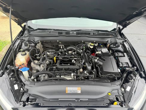 Used 2016 Ford Fusion SE w/ Equipment Group 202A FWD image 22