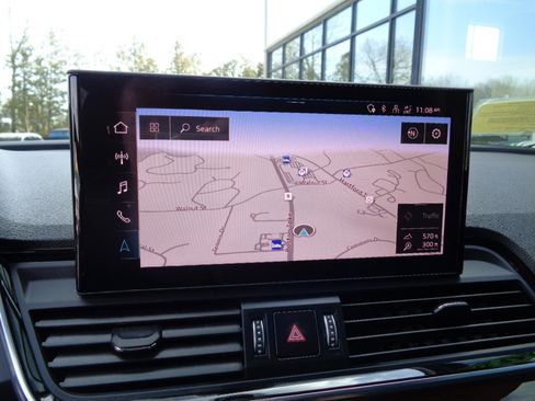 Used 2023 Audi Q5 2.0T Premium Plus image 13