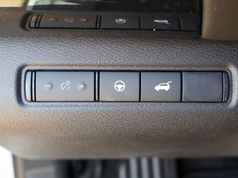 New 2026 Nissan Pathfinder SV FWD image 16