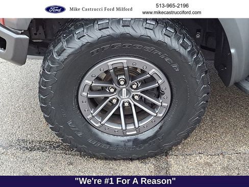 Certified 2019 Ford F150 Raptor w/ Equipment Group 802A Luxury image 9