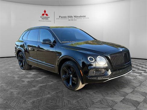 Used 2020 Bentley Bentayga image 3
