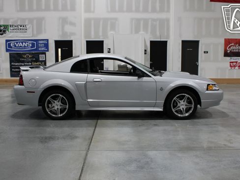 Used 1999 Ford Mustang GT image 25