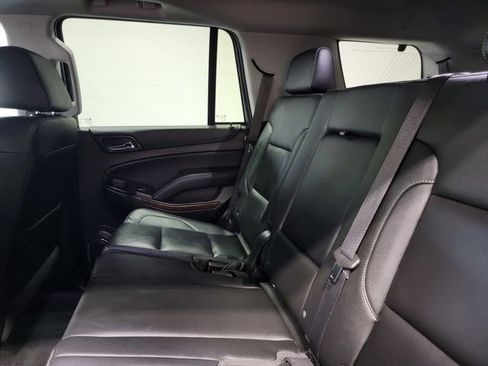 Used 2020 Chevrolet Tahoe LT AWD/4WD image 13