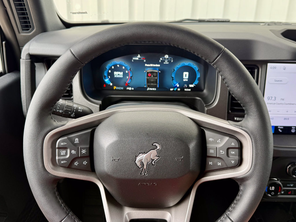 New 2026 Ford Bronco Badlands AWD/4WD image 24